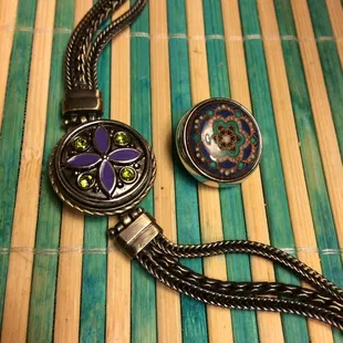 Vintage &quot;Ginger Snap&quot; bracelet with Caravan Design and alternate Moroccan Kaleidoscope snap-on!