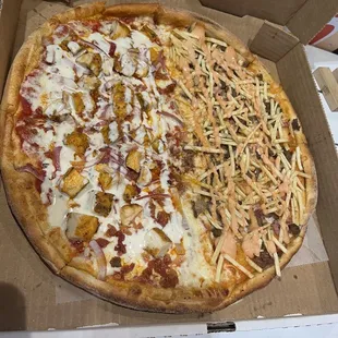 Large pie: Half Buffalo Chicken, half Tripleta