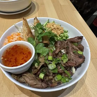 Bun Thit Cha Gio / Pork & Egg Roll