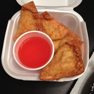 Pretty basic, 4 to an order. Sauce could have been tangier, was mostly just sweet. Good amount of filling.