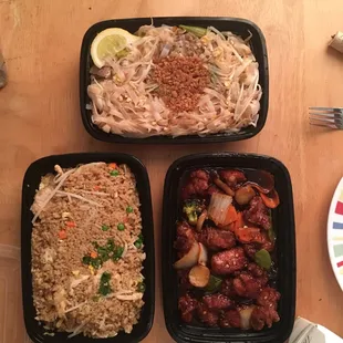 Pick up: beef pad Thai, chicken fried rice and tsao General chicken