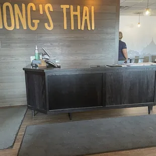 Nongs Thai Reataurant