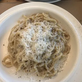 Spaghetti Cacio Pepe