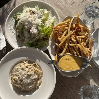Side Of Fries w/ bernaise