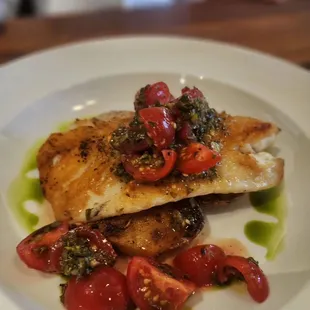 fish, seafood, grilled seafood, food, grilled fish