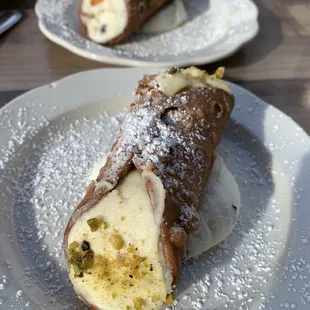 Pistachio Cannoli