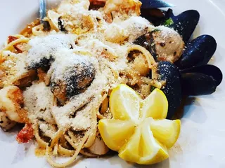 Viona's Italian Bistro