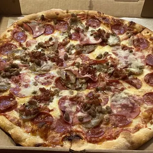 Meat lover pizza