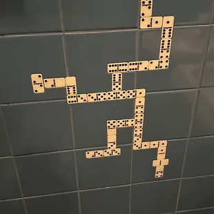 Domino tile inlay