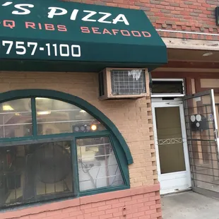 the front of the restaurant