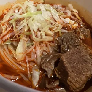 Sichuan Spicy Beef Noodles ()