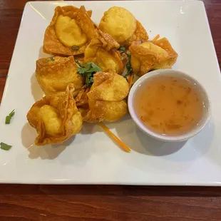 Crab Rangoon