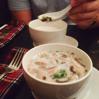 SP2. Tom Kha Soup