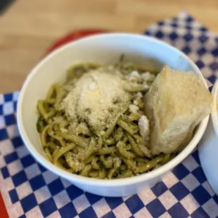 Pesto bucatini ($13)