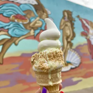 Key lime cheesecake gelato