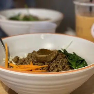 Spicy Minced Pork noodle*