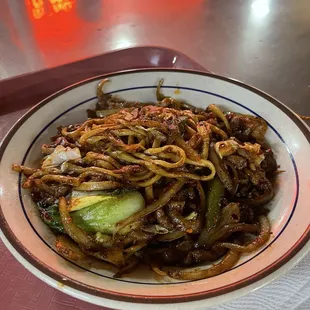 Stir Fried Lamb Handmade Noodle In Cumin Sauce