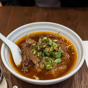 Taiwanese Braised Beef Soup