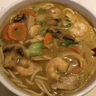 Yellow Curry Noodle Soup  choose Beef, Chicken, Shrimp, Or Tofu