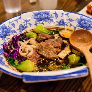 Sichuan beef noodle