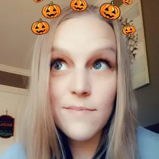 Larissa L.