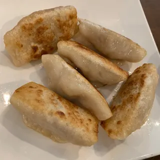 6 Pieces Pan-Fried Dumplings