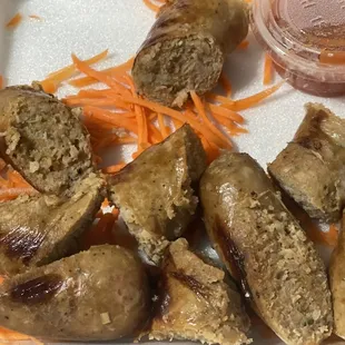 NO ! Its rotten! U can smell it in the meat and the sauce too. Good thing i sniff it before biting a whole