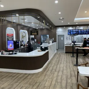 sushi and sashimi, interior