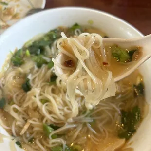 Big chucks of Chicken in pho