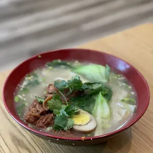 Beef stew noodle soup