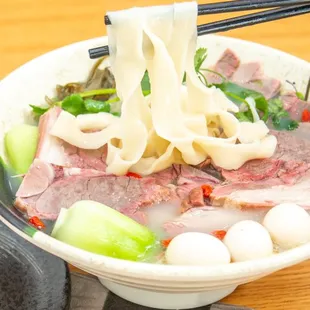 Lamp Nutritious Noodle Soup 羊肉滋补烩面 - Mouthful Flavorful Taste of Soap and Healthy!!! NO MSG !!!