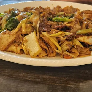 Chow Fun Noodles. Huge portion!