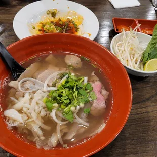 Pho Xe Lua and Spicy Wontons