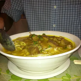 Seafood Curry Noodle Soup