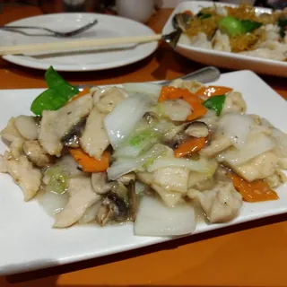 Moo Goo Gai Pan