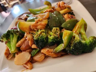 Hunan Delight