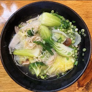 B7. Vegetable Noodle Soup