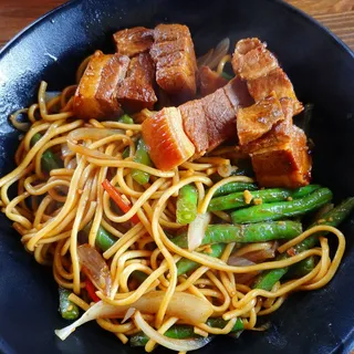 C3. Pork Belly Chow Mein