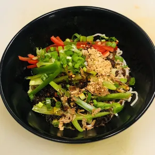 C9. Dry Noodle with Red pepper