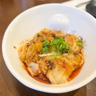Pork wonton with chili oil