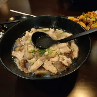 B4. Chicken Mushroom Noodle Soup