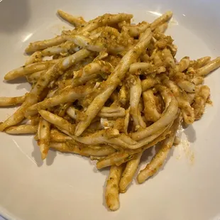 Fusilli with cherry tomato pesto