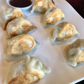 Pan Fried Dumplings(4)