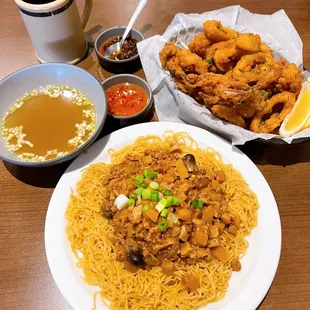 Calamari and minced pork lomein
