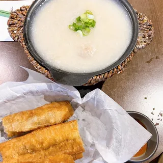 E9. Pork Giblet Porridge