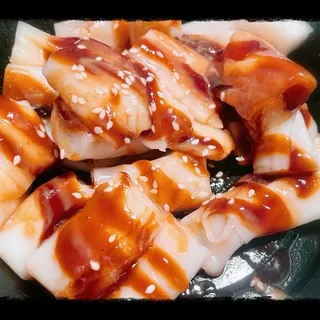 H1 Mix Sauce with Rice Noodle Roll