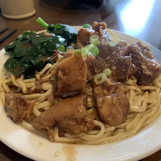 C2. Stewed Beef Brisket Lo-Mein