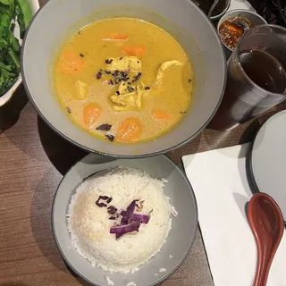 D3. Chicken Curry with Rice