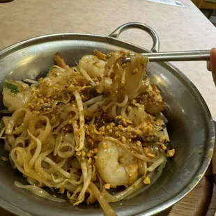 Pad thai