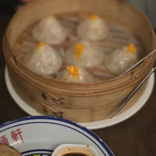 Crab and pork soup dumplings